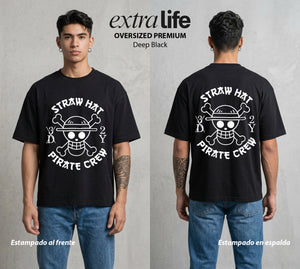 Mar de los Piratas | El Sombrero y su Gente #03328 - Playera Oversized Premium | Deep Black - Foto en modelo