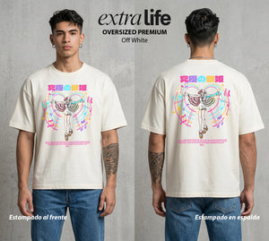 Mar de los Piratas | La Cantante del Mar #03357 - Playera Oversized Premium | Off White - Foto en modelo