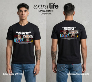 Mar de los Piratas | Los Cuatro del Bien #03375 - Playera Standard Fit | Deep Black - Foto en modelo