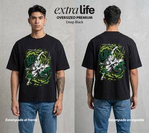 Mar de los Piratas | Acero y Voluntad #03386 - Playera Oversized Premium | Deep Black - Foto en modelo