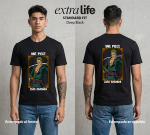 Mar de los Piratas | El Primer Espada #03392 - Playera Standard Fit | Deep Black - Foto en modelo