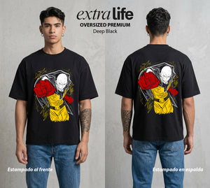 El Heroe del Un Golpe | La Fuerza Aburrida #03411 - Playera Oversized Premium | Deep Black - Foto en modelo