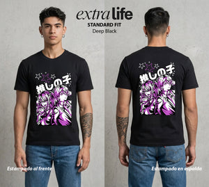 La Industria del Idolo | La Estrella del Amor #03426 - Playera Standard Fit | Deep Black - Foto en modelo