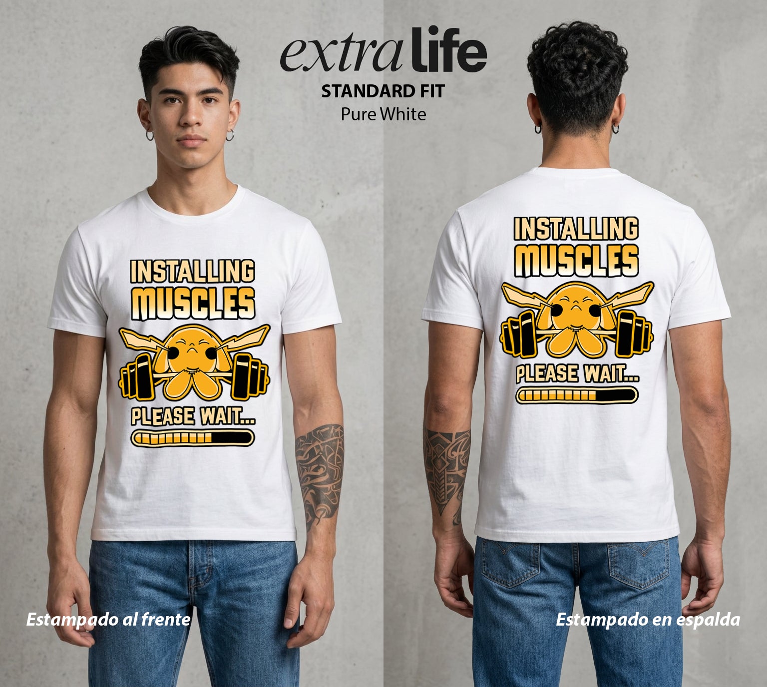El Mundo Entrenador | El Rayo de Kanto en el Gym #03449 - Playera Standard Fit | Pure White - Foto en modelo