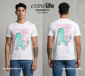 El Mundo Entrenador | Los Huesos del Fuego Rayos X #03477 - Playera Standard Fit | Pure White - Foto en modelo