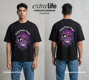 El Mundo Entrenador | Del Gas al Gengar Evolucion #03494 - Playera Oversized Premium | Deep Black - Foto en modelo