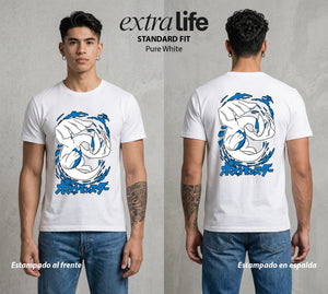 El Mundo Entrenador | El Guardian del Mar #03519 - Playera Standard Fit | Pure White - Foto en modelo