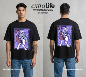 El Mundo Entrenador | El Clon del Poder #03528 - Playera Oversized Premium | Deep Black - Foto en modelo