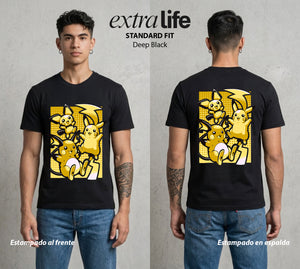 El Mundo Entrenador | La Evolucion del Rayo Evolucion #03549 - Playera Standard Fit | Deep Black - Foto en modelo