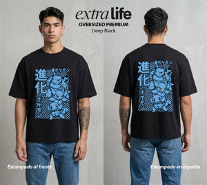 El Mundo Entrenador | Del Agua al Canon Evolucion #03556 - Playera Oversized Premium | Deep Black - Foto en modelo