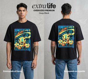El Mundo Entrenador | El Rayo del Bien #03575 - Playera Oversized Premium | Deep Black - Foto en modelo
