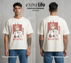 El Contrato Infernal | La Demoniaca Favorita #03578 - Playera Oversized Premium | Off White - Foto en modelo