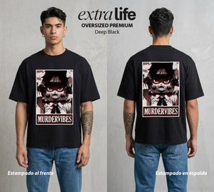 La Noche de la Calabaza | Las Vibraciones del Mal #03591 - Playera Oversized Premium | Deep Black - Foto en modelo