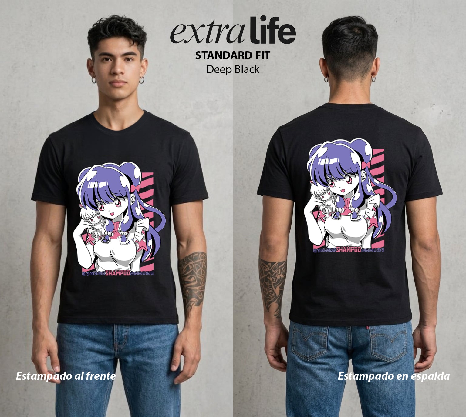 El Dojo del Caos | El Cafe del Amor #03613 - Playera Standard Fit | Deep Black - Foto en modelo