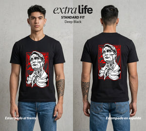 El Silencio del Canival | El Poder del Canival #03652 - Playera Standard Fit | Deep Black - Foto en modelo