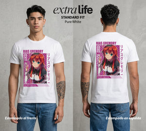 El Club del Diablo | La Reina del Diablo #03677 - Playera Standard Fit | Pure White - Foto en modelo