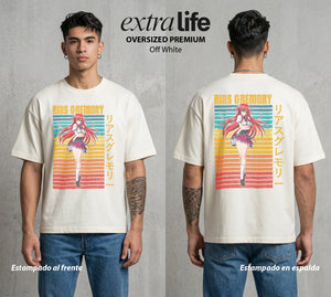 El Club del Diablo | La Señora del Gremio #03685 - Playera Oversized Premium | Off White - Foto en modelo