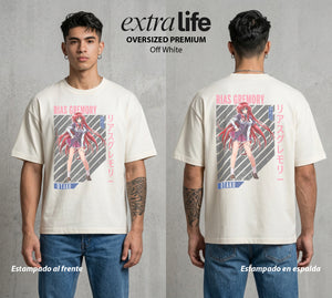 El Club del Diablo | La Señora del Gremio #03690 - Playera Oversized Premium | Off White - Foto en modelo