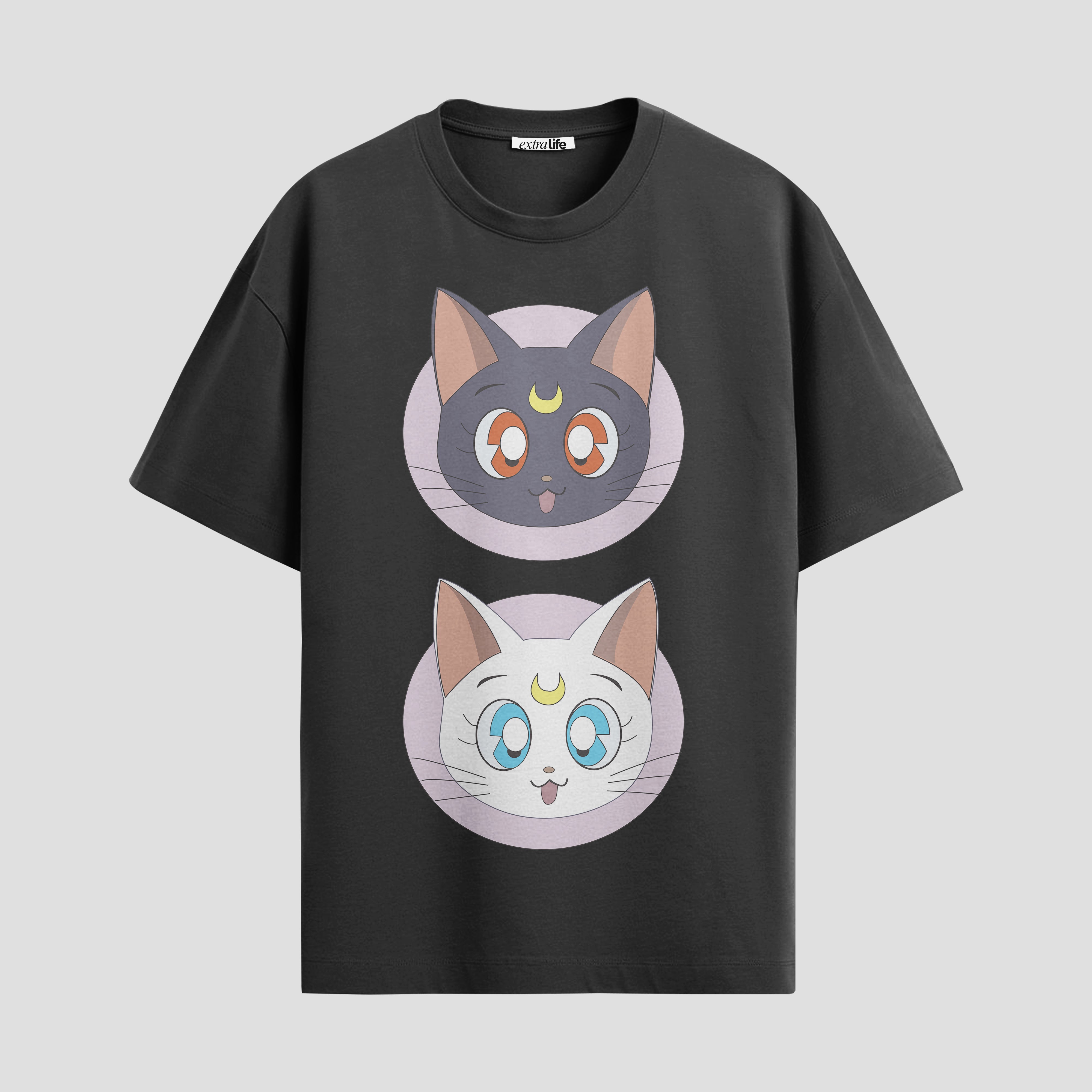 Playera urbana de anime y gaming ExtraLife MX, corte Standard Fit unisex ligero y transpirable en color Deep Black y Pure White, ropa de uso diario para gym y casual.