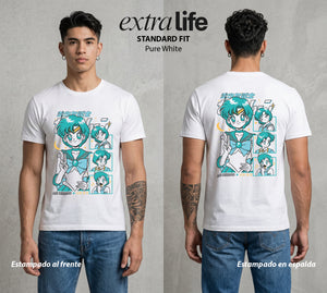 Las Guerreras del Cosmos | La Guerrera del Conocimiento #03773 - Playera Standard Fit | Pure White - Foto en modelo