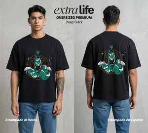 Los Caballeros del Cosmos | El Meteor del Cosmos #03814 - Playera Oversized Premium | Deep Black - Foto en modelo
