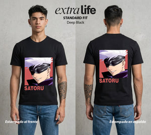 El Arte de las Maldiciones | El Infinito del Bien #03895 - Playera Standard Fit | Deep Black - Foto en modelo