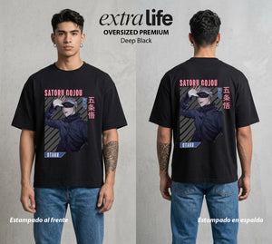 El Arte de las Maldiciones | El Infinito del Bien #03909 - Playera Oversized Premium | Deep Black - Foto en modelo