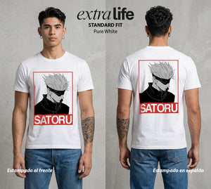 El Arte de las Maldiciones | El Infinito del Bien #03911 - Playera Standard Fit | Pure White - Foto en modelo
