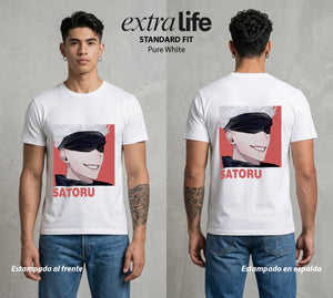 El Arte de las Maldiciones | El Infinito del Bien #03913 - Playera Standard Fit | Pure White - Foto en modelo