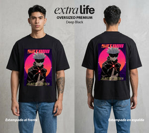El Arte de las Maldiciones | Los Seis Ojos del Maestro #03916 - Playera Oversized Premium | Deep Black - Foto en modelo