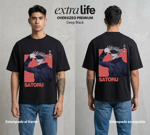 El Arte de las Maldiciones | El Infinito del Bien #03935 - Playera Oversized Premium | Deep Black - Foto en modelo