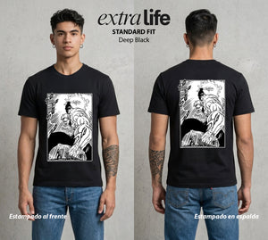 Los Siete Pecados | La Fuerza del Dia #03956 - Playera Standard Fit | Deep Black - Foto en modelo