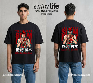 La Cancha del Destino | El Genio Novato #04023 - Playera Oversized Premium | Deep Black - Foto en modelo
