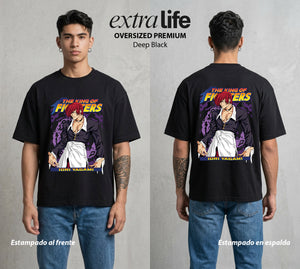 El Torneo del Rey | La Llama del Yagami #04040 - Playera Oversized Premium | Deep Black - Foto en modelo