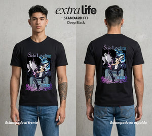 El Cazador Solitario | El Monarca de las Sombras #04069 - Playera Standard Fit | Deep Black - Foto en modelo