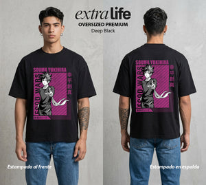 La Batalla de los Sabores | El Sabor del Duelo #04090 - Playera Oversized Premium | Deep Black - Foto en modelo
