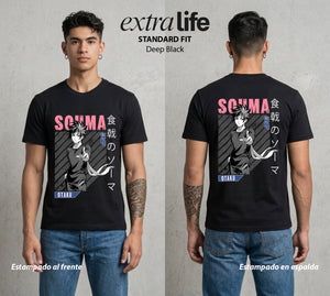 La Batalla de los Sabores | El Sabor del Duelo #04094 - Playera Standard Fit | Deep Black - Foto en modelo