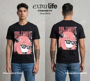 Familia de Operativos | La Mente que Todo Lee #04119 - Playera Standard Fit | Deep Black - Foto en modelo