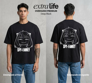Familia de Operativos | La Mente que Todo Lee #04126 - Playera Oversized Premium | Deep Black - Foto en modelo