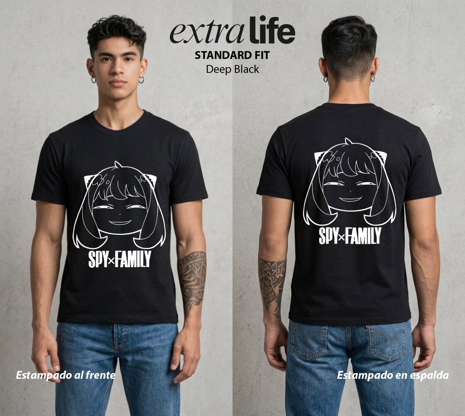 Familia de Operativos | La Mente que Todo Lee #04126 - Playera Standard Fit | Deep Black - Foto en modelo