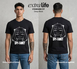 Familia de Operativos | La Mente que Todo Lee #04126 - Playera Standard Fit | Deep Black - Foto en modelo