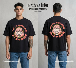 Familia de Operativos | La Hija Secreta #04136 - Playera Oversized Premium | Deep Black - Foto en modelo