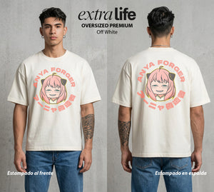 Familia de Operativos | La Hija Secreta #04136 - Playera Oversized Premium | Off White - Foto en modelo