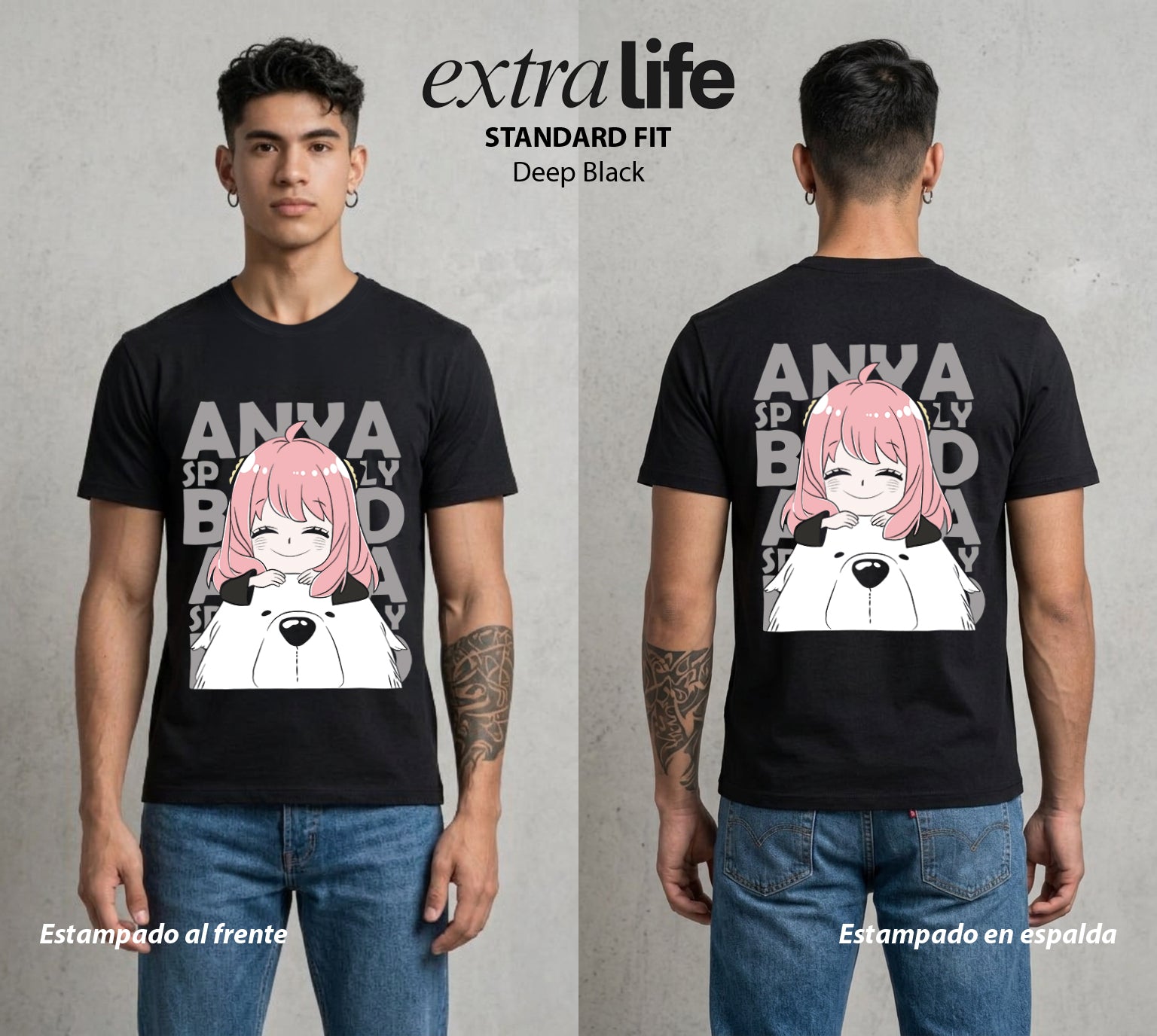 Familia de Operativos | Waku Waku del Bien #04143 - Playera Standard Fit | Deep Black - Foto en modelo