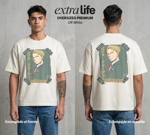 Familia de Operativos | El Agente del Hogar #04168 - Playera Oversized Premium | Off White - Foto en modelo