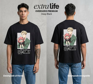 Familia de Operativos | La Familia del Bien #04188 - Playera Oversized Premium | Deep Black - Foto en modelo