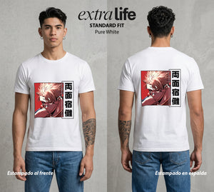 El Arte de las Maldiciones | El Rey de las Maldiciones #04225 - Playera Standard Fit | Pure White - Foto en modelo