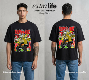El Reino del Fontanero | El Rey del Castillo #04244 - Playera Oversized Premium | Deep Black - Foto en modelo