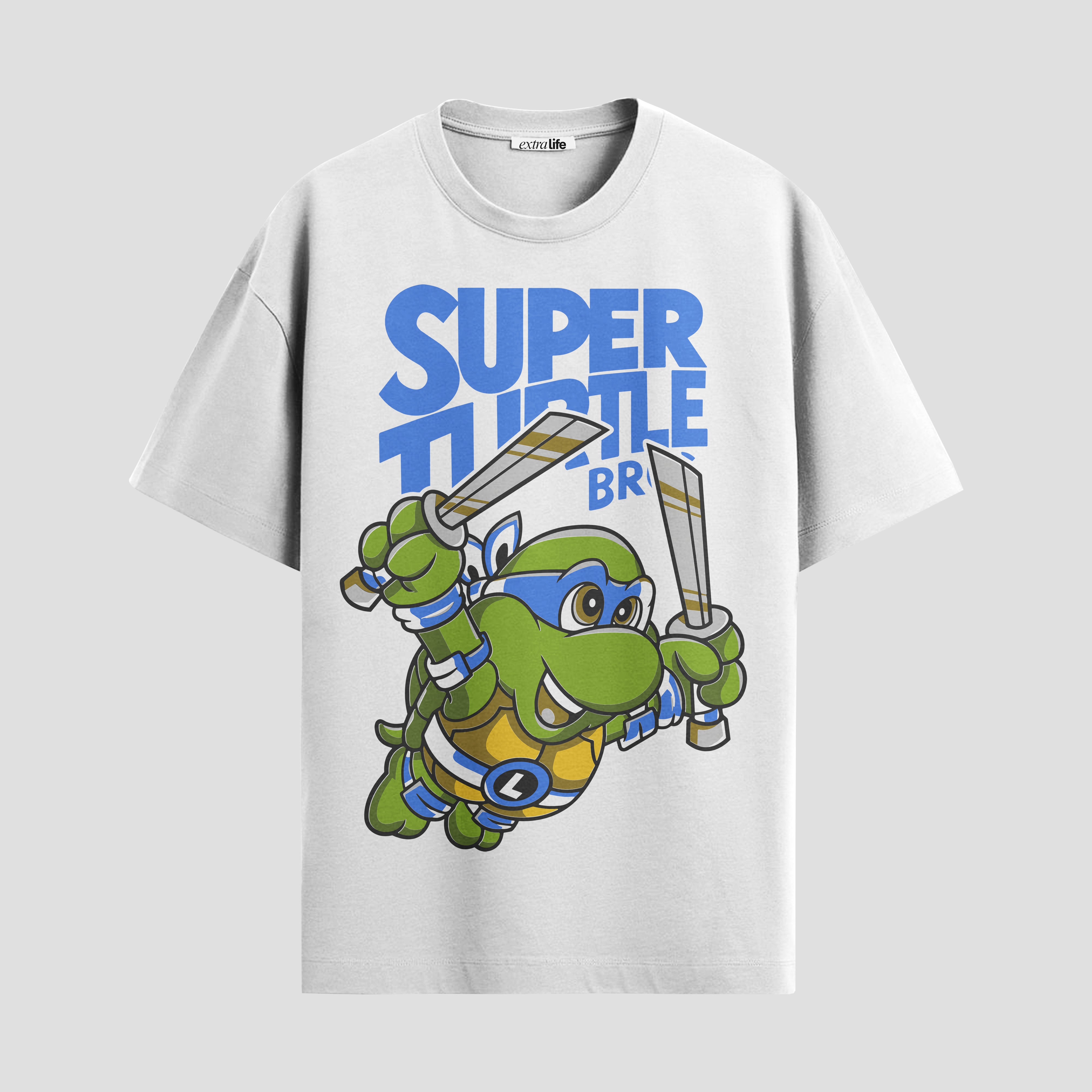 Playera urbana de anime y gaming ExtraLife MX, corte Standard Fit unisex ligero y transpirable en color Deep Black y Pure White, ropa de uso diario para gym y casual.