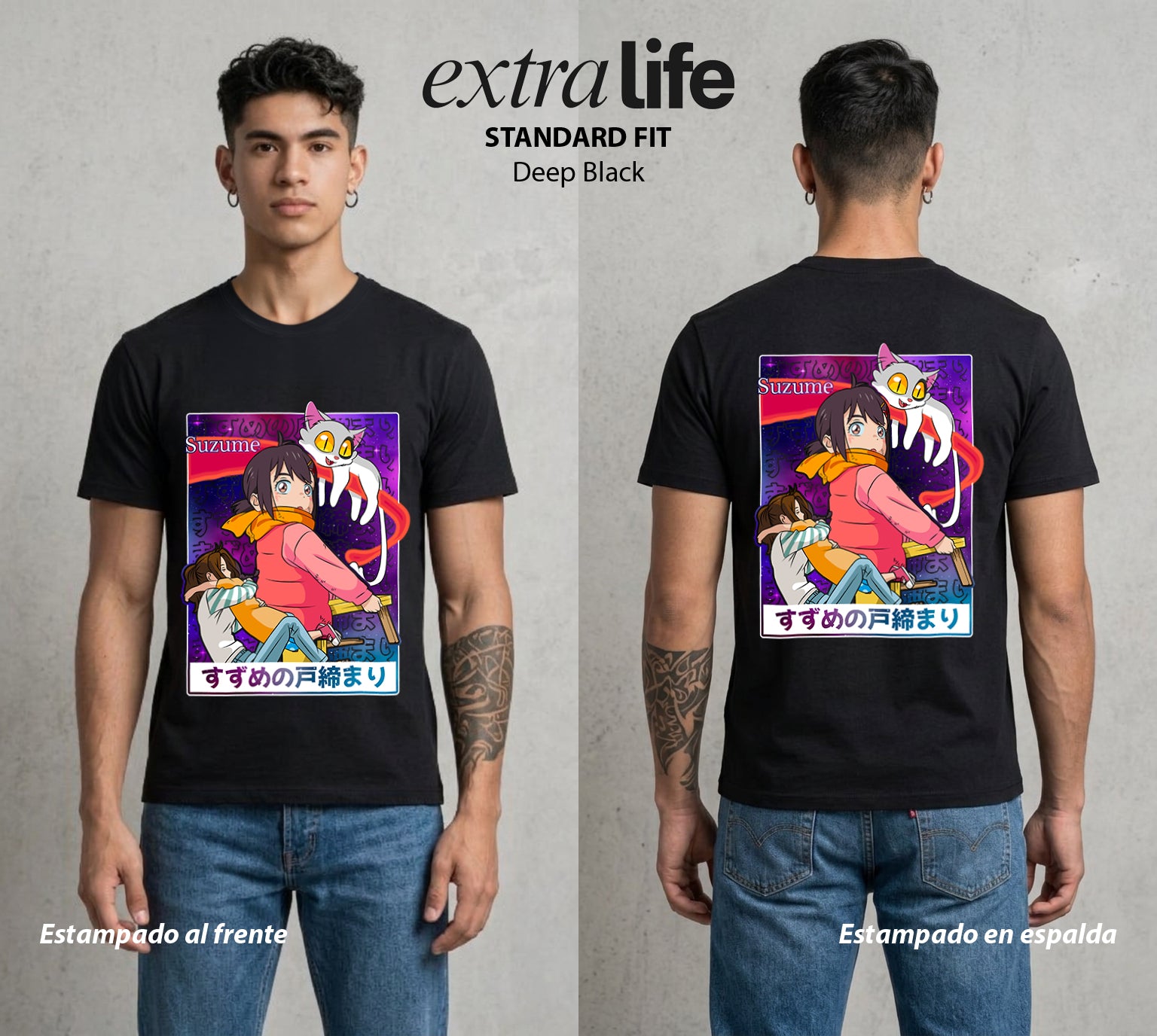 El Hilo del Destino | Los Viajeros del Espiritu #04254 - Playera Standard Fit | Deep Black - Foto en modelo